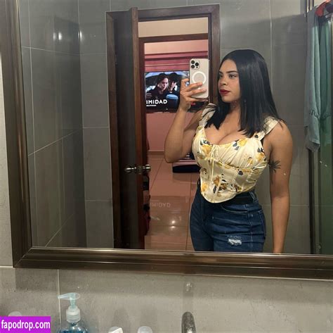 Posts of karenvip from OnlyFans .